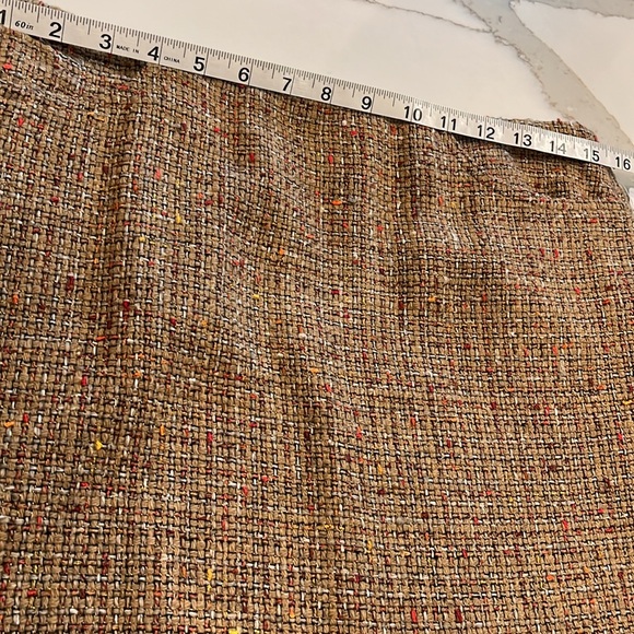 Kate Hill Petite Autumn Tweed 2 Piece Suit Jacket & Skirt & Gold thread accents - Picture 7 of 16